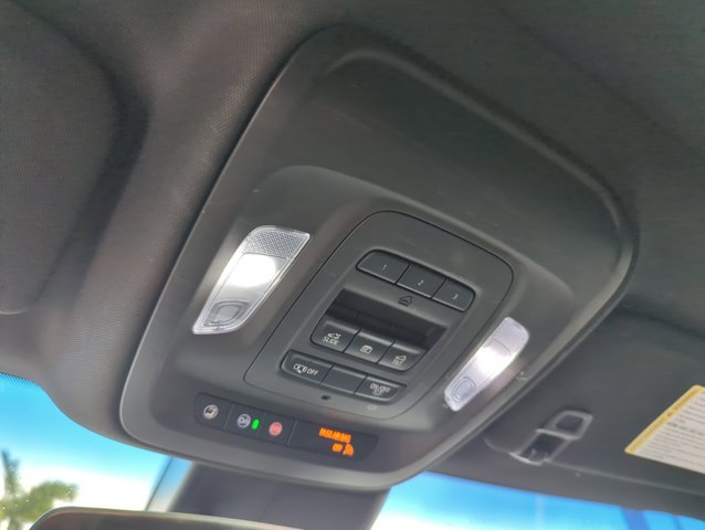 Used 2023 Cadillac CT5 Luxury w/ Sun And Sound Package image 15