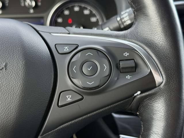 Used 2020 Buick Enclave Essence FWD image 24