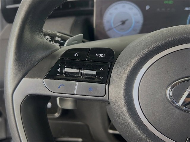 Used 2024 Hyundai Tucson Limited image 16