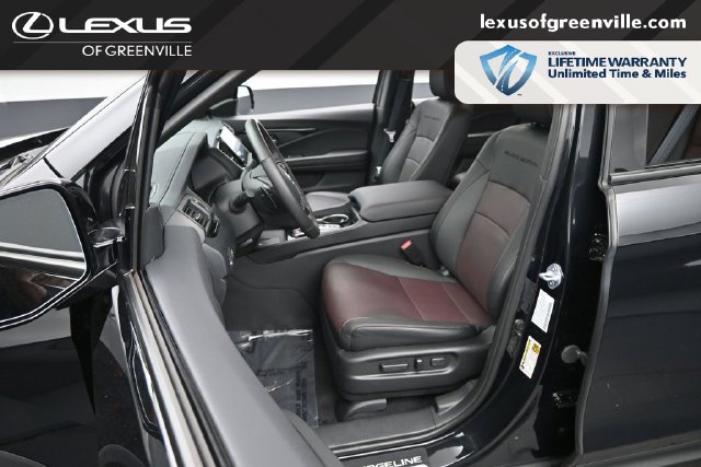 Used 2025 Honda Ridgeline Black Edition image 24