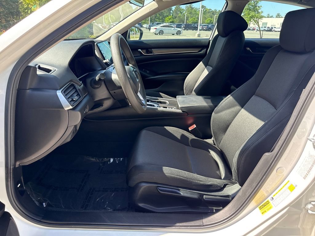 Used 2021 Honda Accord LX image 13