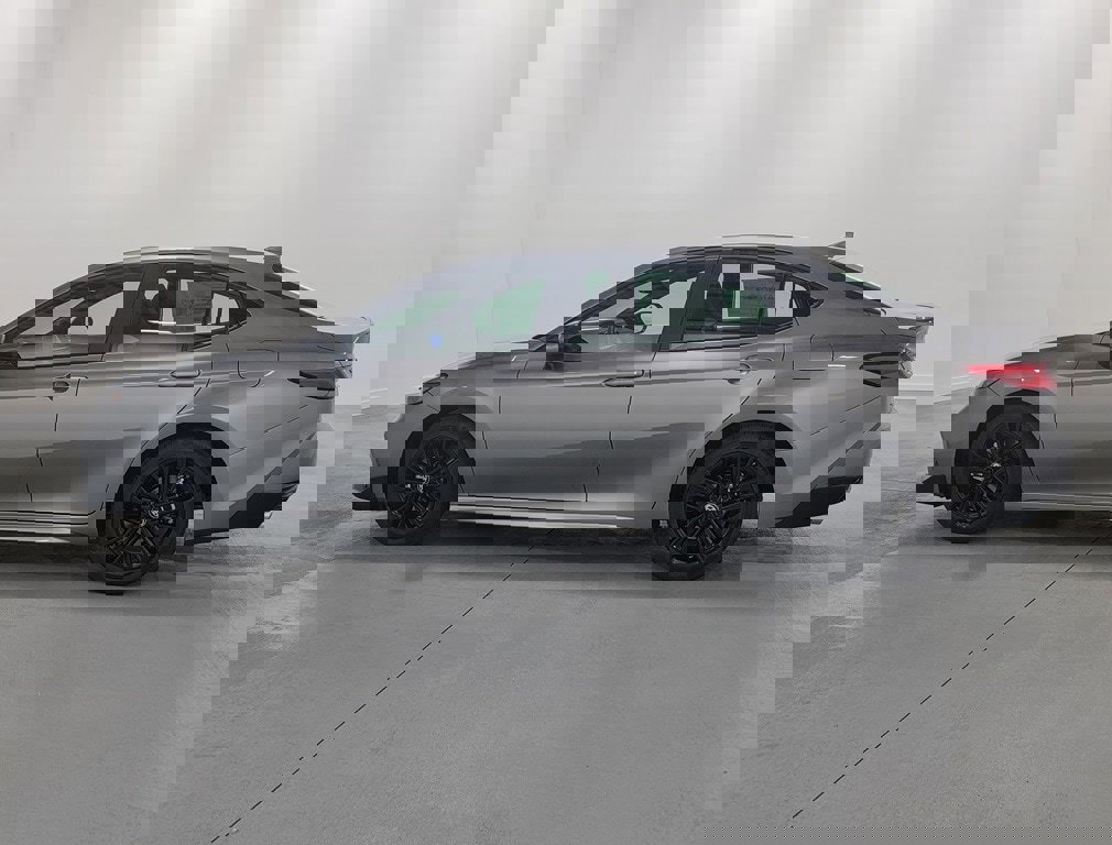 New 2026 Toyota Camry SE image 4