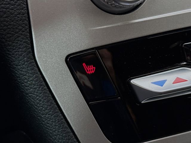 Used 2023 Ford Explorer XLT image 19