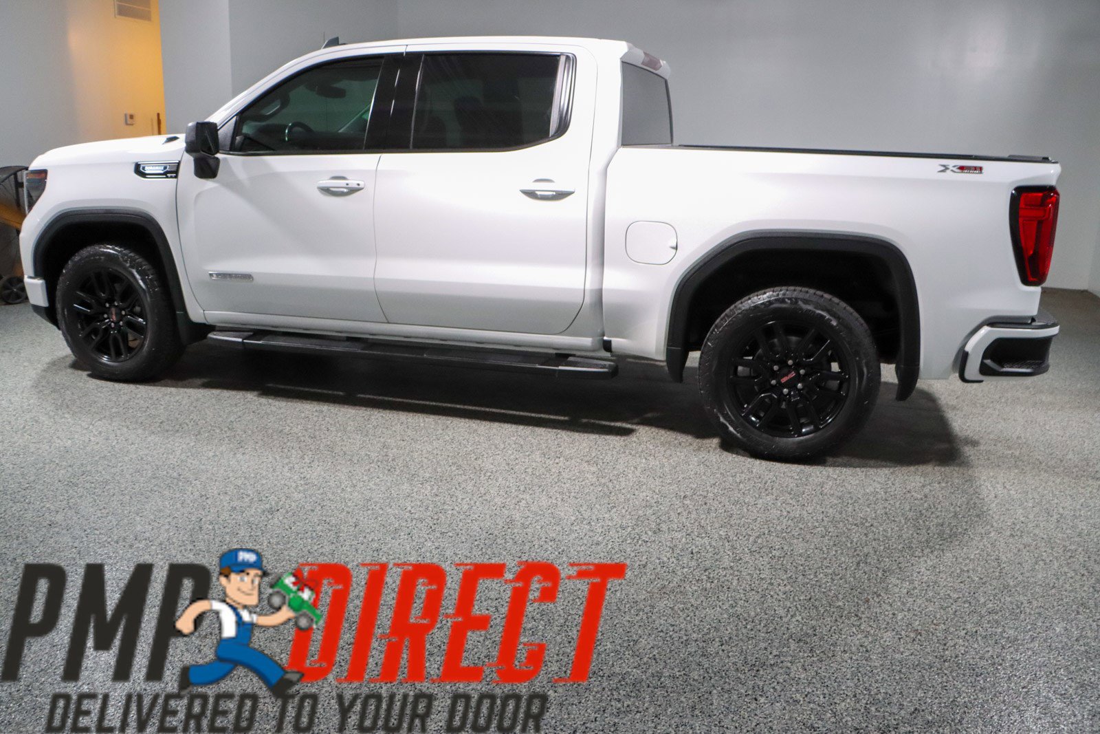 Used 2023 GMC Sierra 1500 Elevation w/ X31 Off-Road Package AWD/4WD image 10