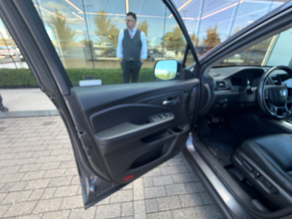 Used 2022 Honda Pilot Special Edition image 9