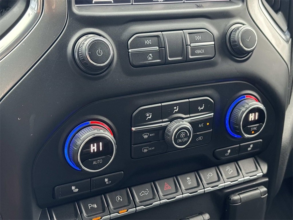 Used 2020 Chevrolet Silverado 1500 LT Trail Boss image 32