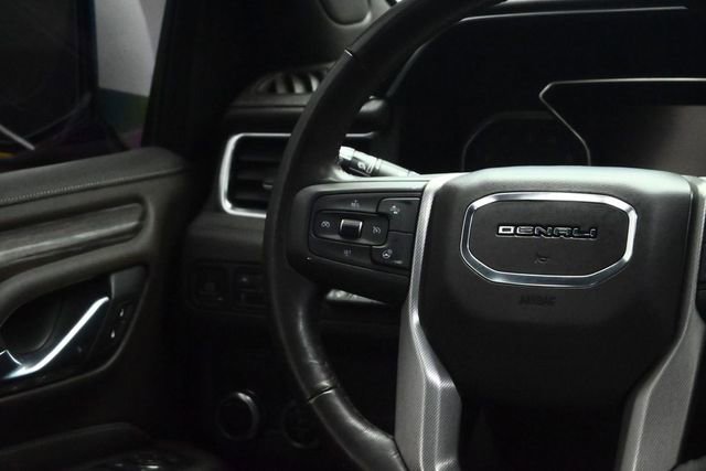 Used 2021 GMC Yukon Denali w/ Denali Premium Package RWD image 42