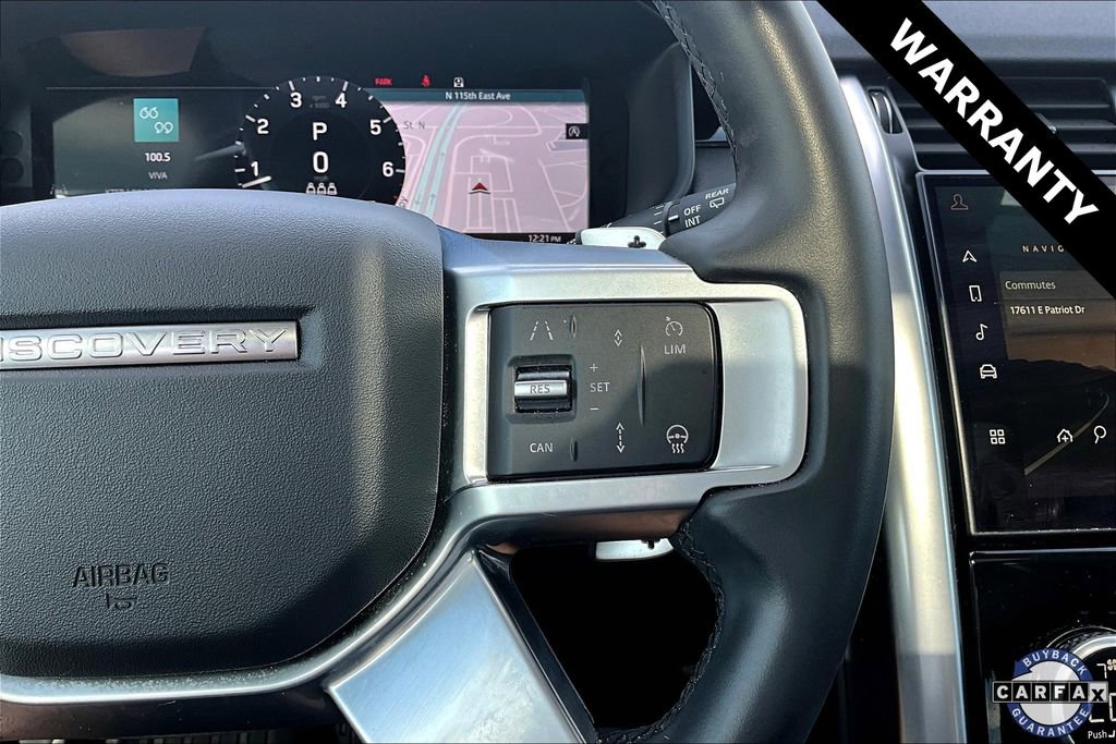 Used 2024 Land Rover Discovery S image 12