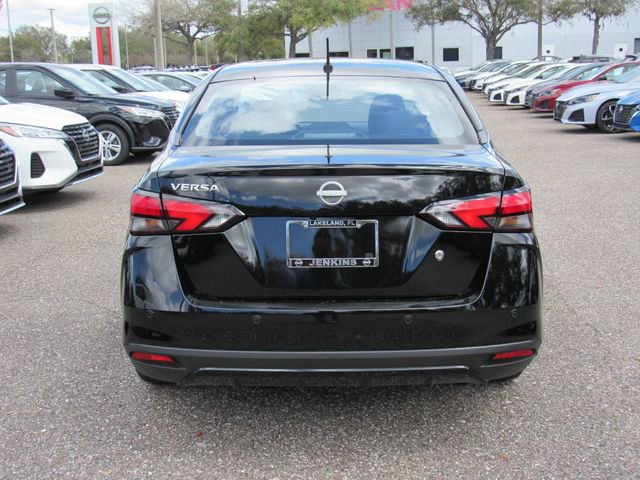 Certified 2025 Nissan Versa S w/ Trunk Package image 4