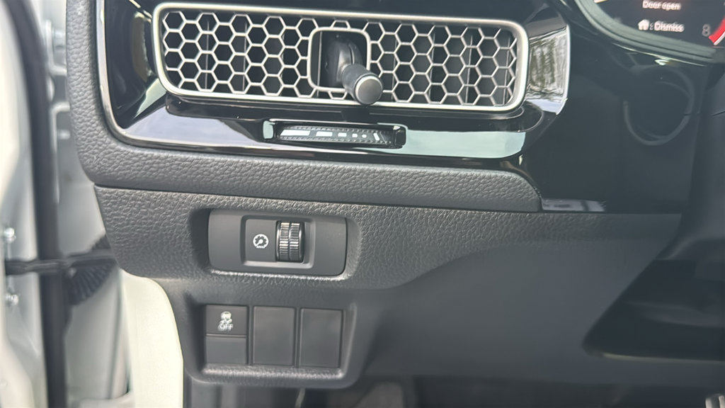 Certified 2025 Honda Civic Sport image 16
