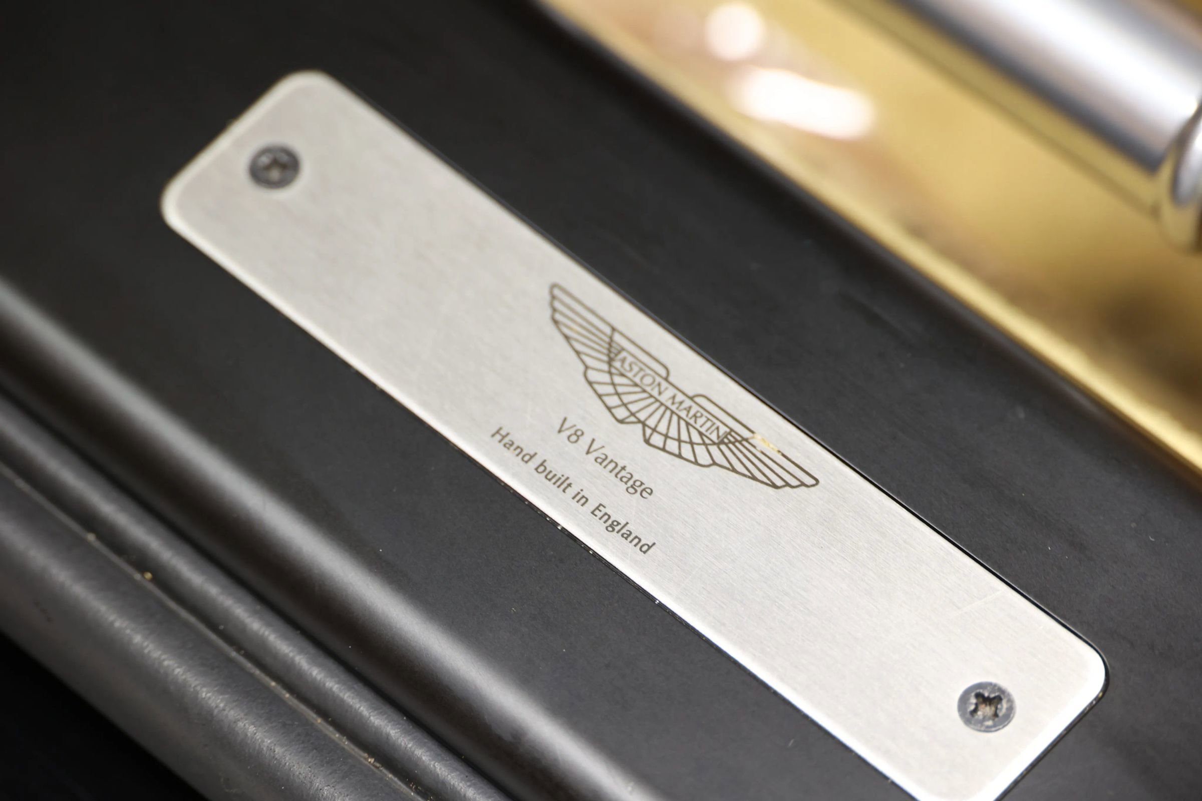 Used 2012 Aston Martin V8 Vantage Roadster image 13