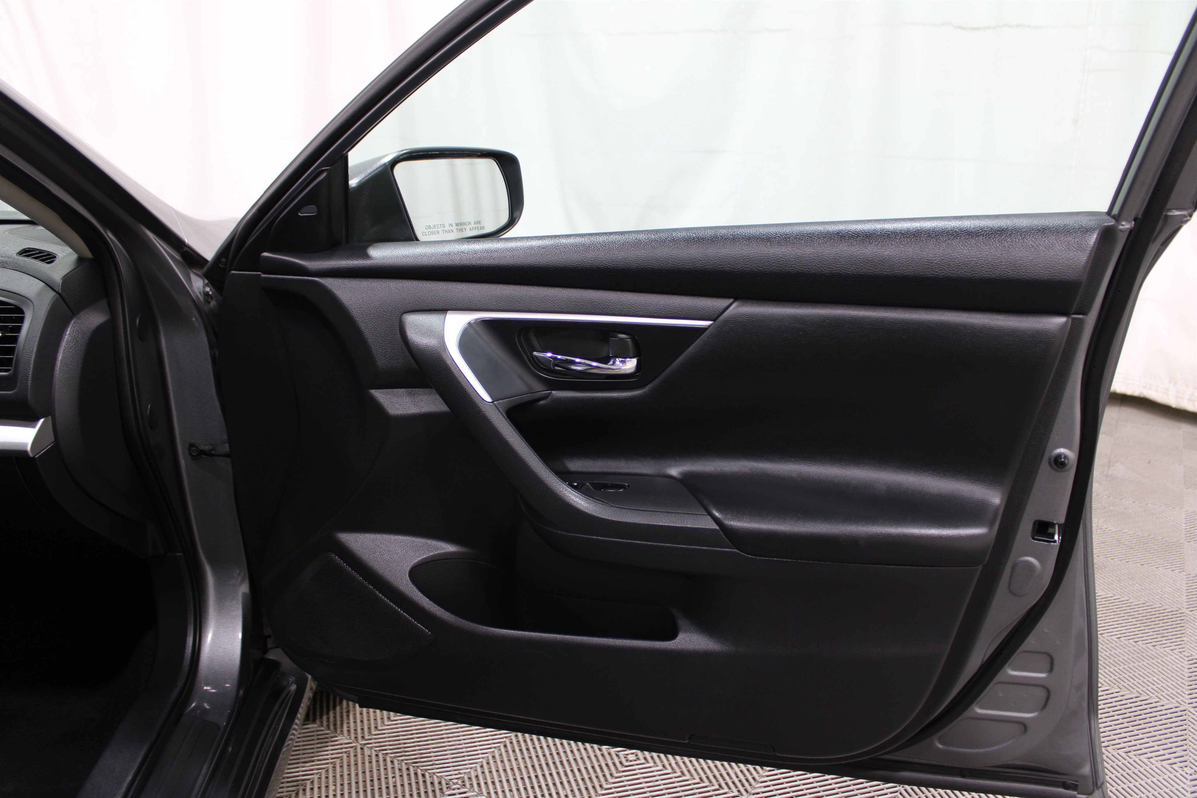 Used 2017 Nissan Altima 2.5 SV image 25