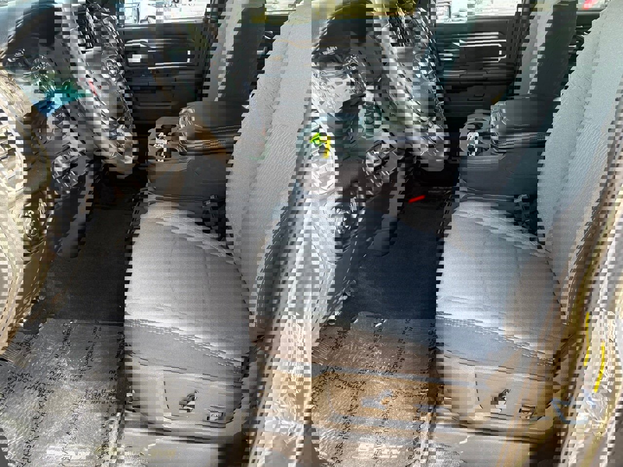 Used 2024 RAM 2500 Big Horn w/ Safety Group image 38