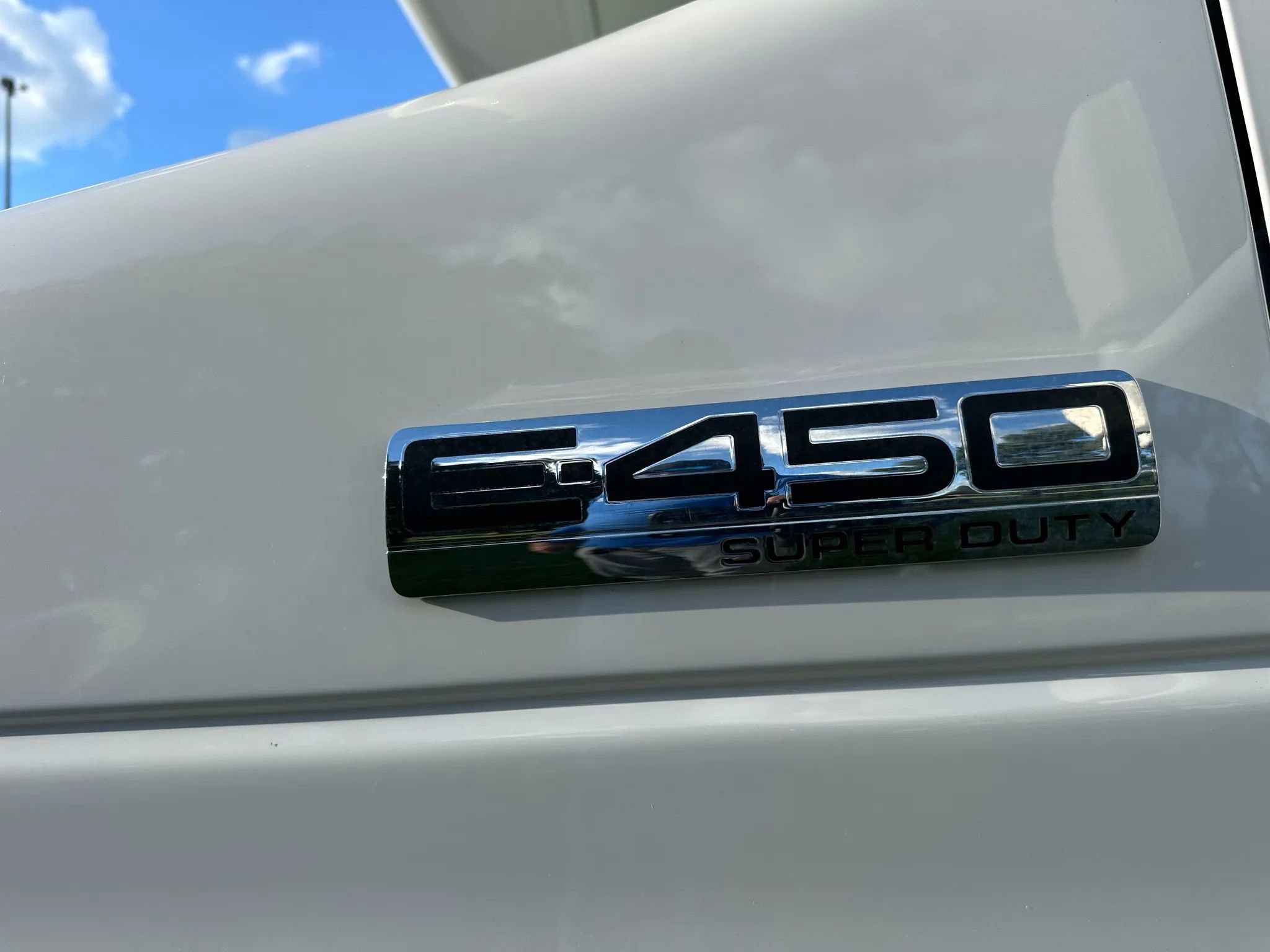 Used 2021 Ford E-450 and Econoline 450 Super Duty w/ Motorhome Prep Package image 30