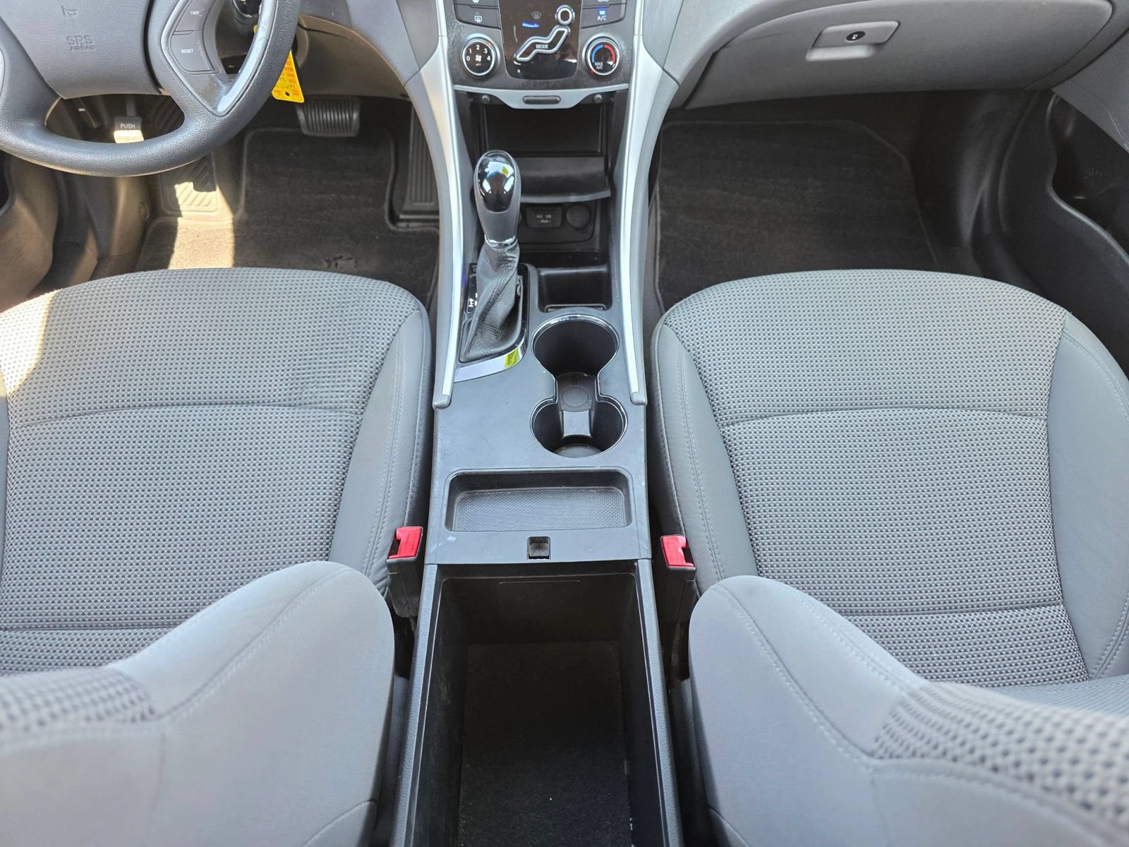 Used 2012 Hyundai Sonata GLS FWD image 17