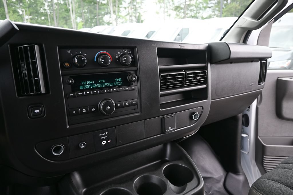 Used 2025 Chevrolet Express 2500 w/ Driver Convenience Package RWD image 14