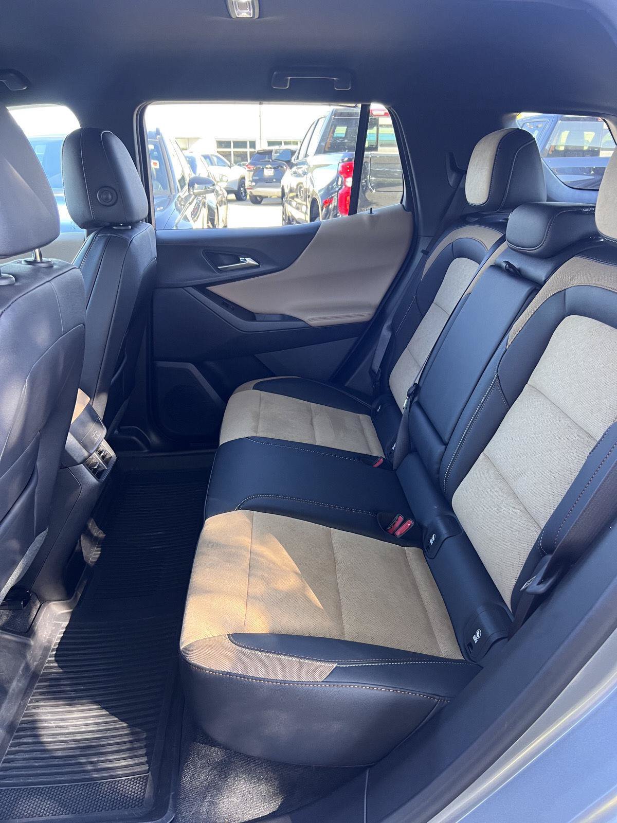 Used 2026 Chevrolet Equinox ACTIV FWD image 18