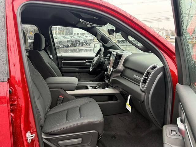 New 2026 RAM 1500 Big Horn AWD/4WD image 28