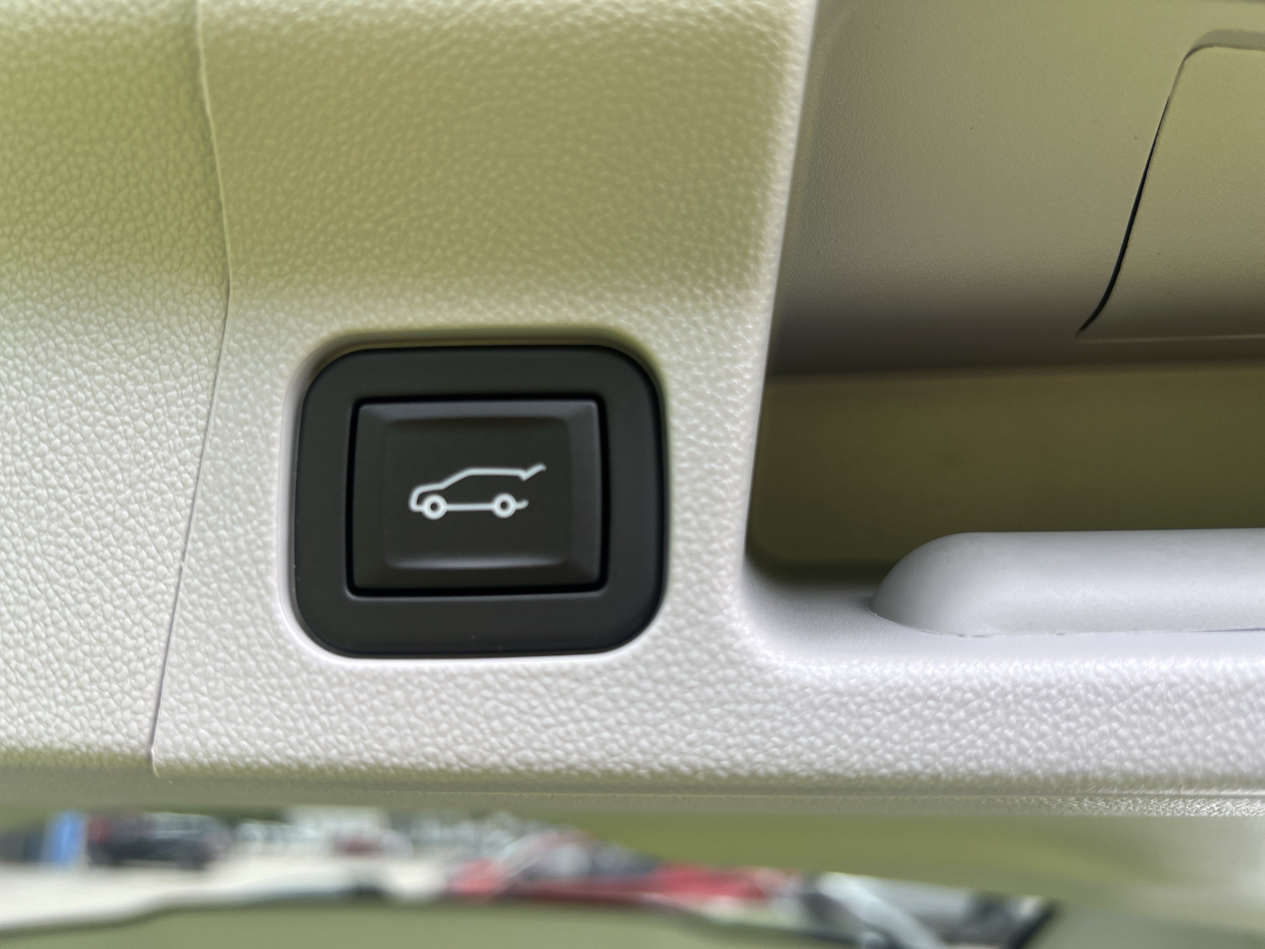 Used 2023 GMC Acadia SLE w/ Driver Convenience Package AWD/4WD image 15