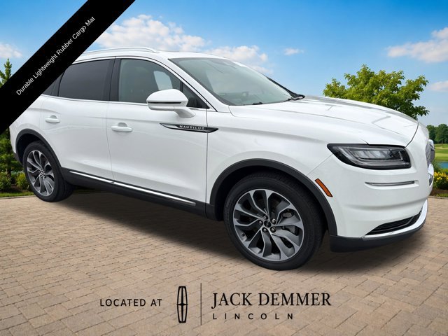 Certified 2023 Lincoln Nautilus Reserve AWD/4WD image 10