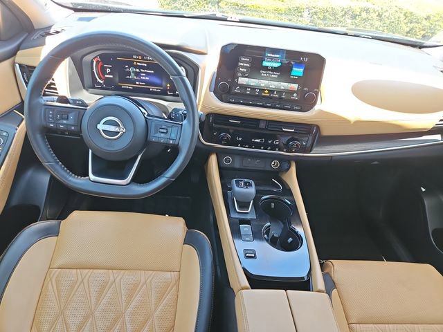 Used 2023 Nissan Rogue Platinum FWD image 9