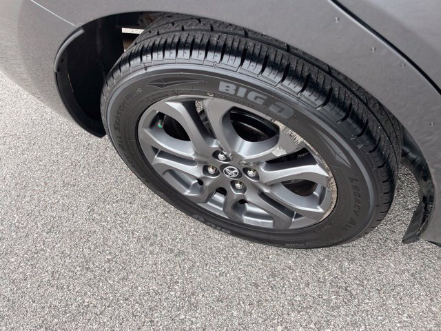 Used 2019 Toyota Yaris LE FWD image 16