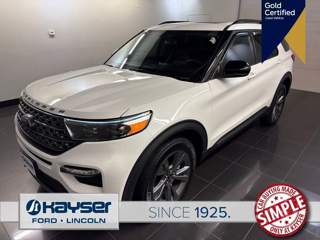 Certified 2023 Ford Explorer XLT w/ Equipment Group 202A AWD/4WD image 3