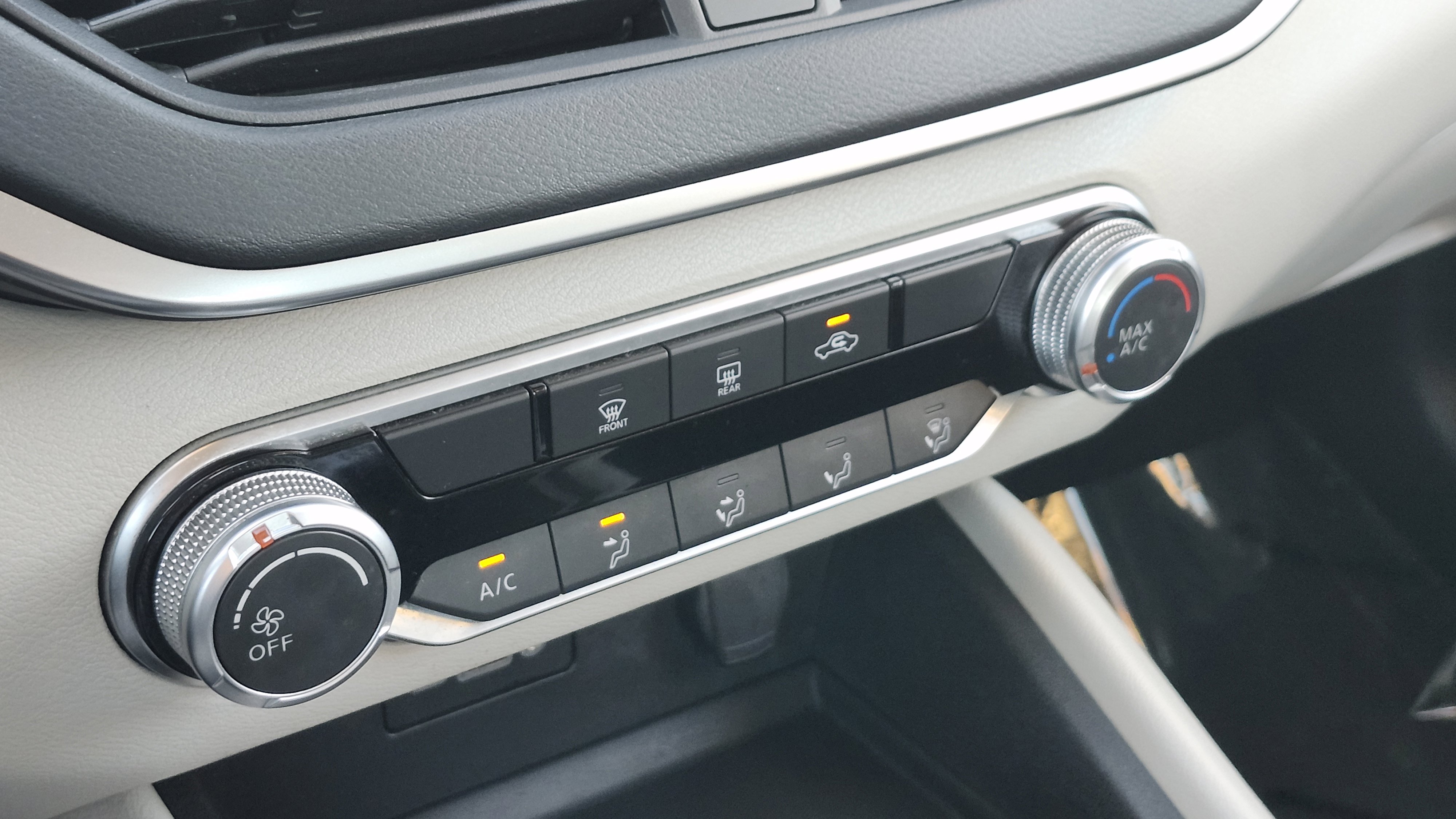 Used 2022 Nissan Altima 2.5 SV image 27