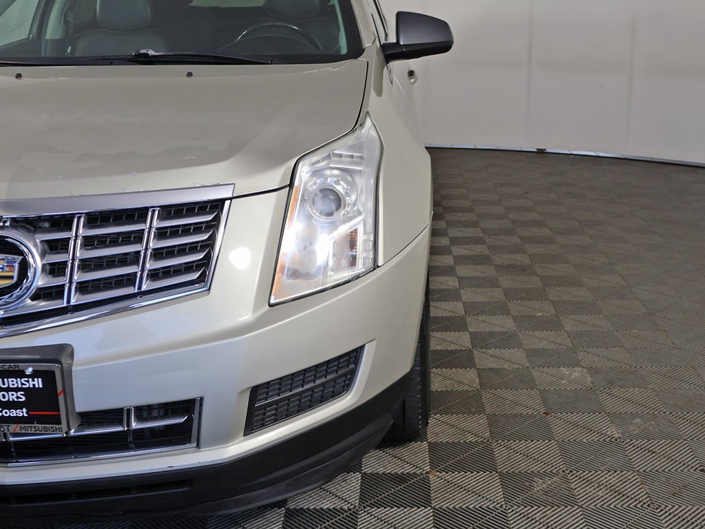 Used 2014 Cadillac SRX FWD image 12