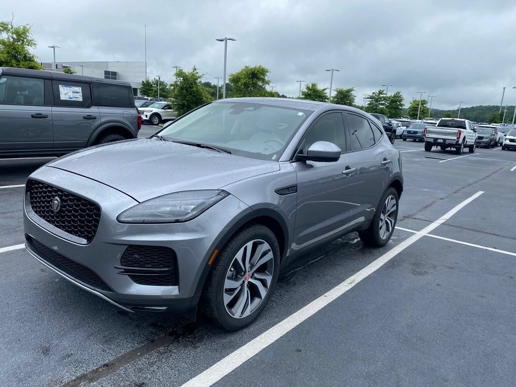 Used 2023 Jaguar E-PACE SE AWD/4WD image 3