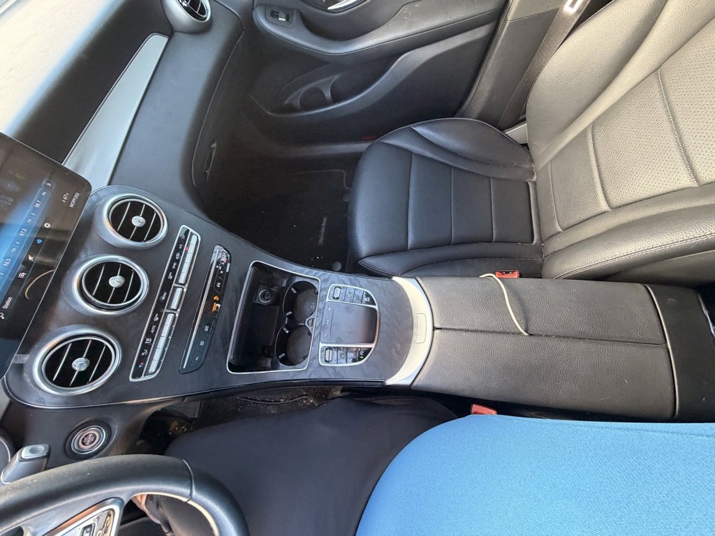 Used 2020 Mercedes-Benz GLC 300 image 8