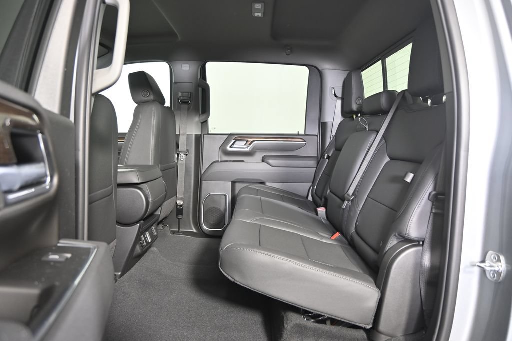 New 2026 Chevrolet Silverado 2500 LT w/ Trail Boss Package AWD/4WD image 17