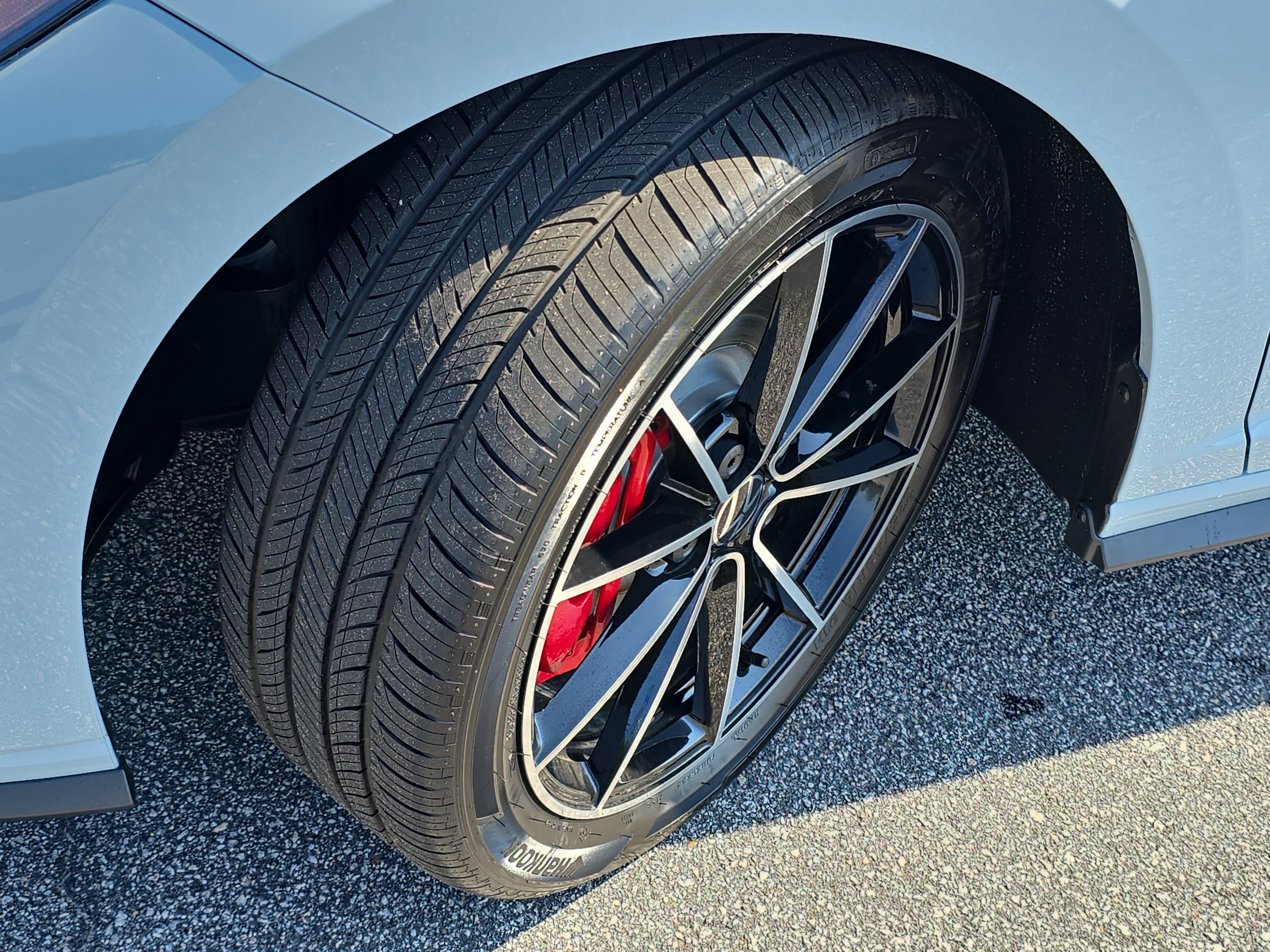 New 2026 Volkswagen Jetta GLI Autobahn FWD image 30