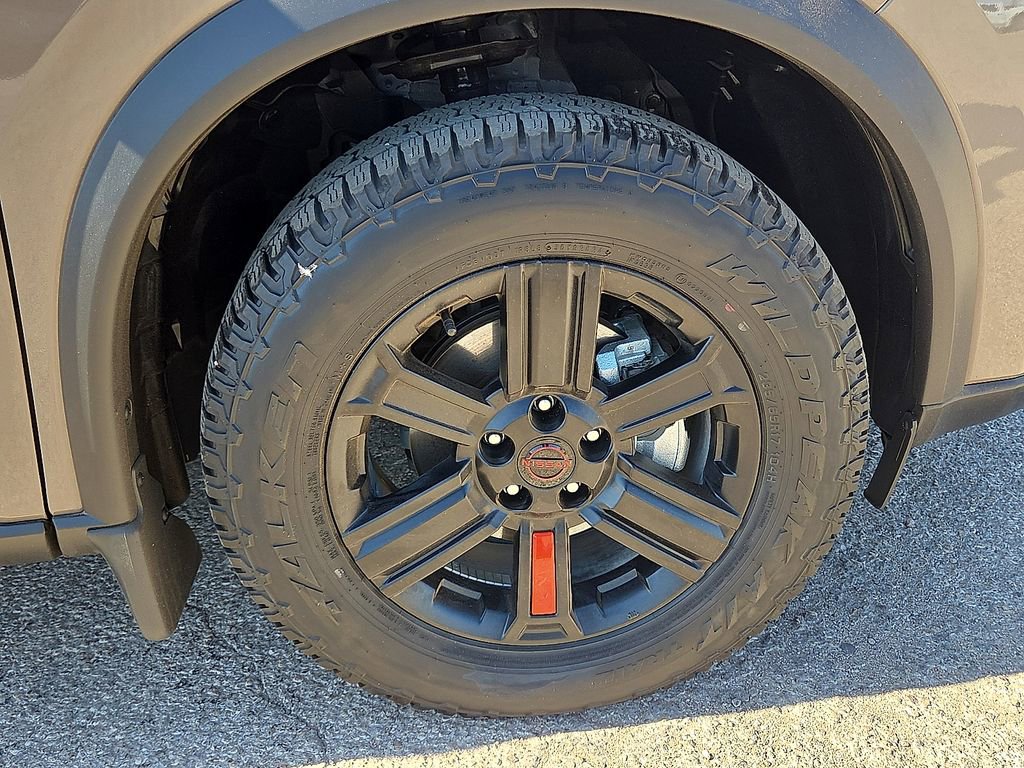 Used 2025 Nissan Rogue SV image 7