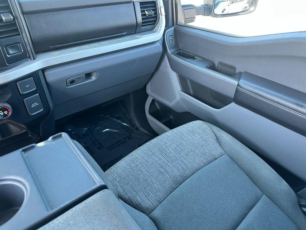 Used 2024 Ford F250 XLT image 15