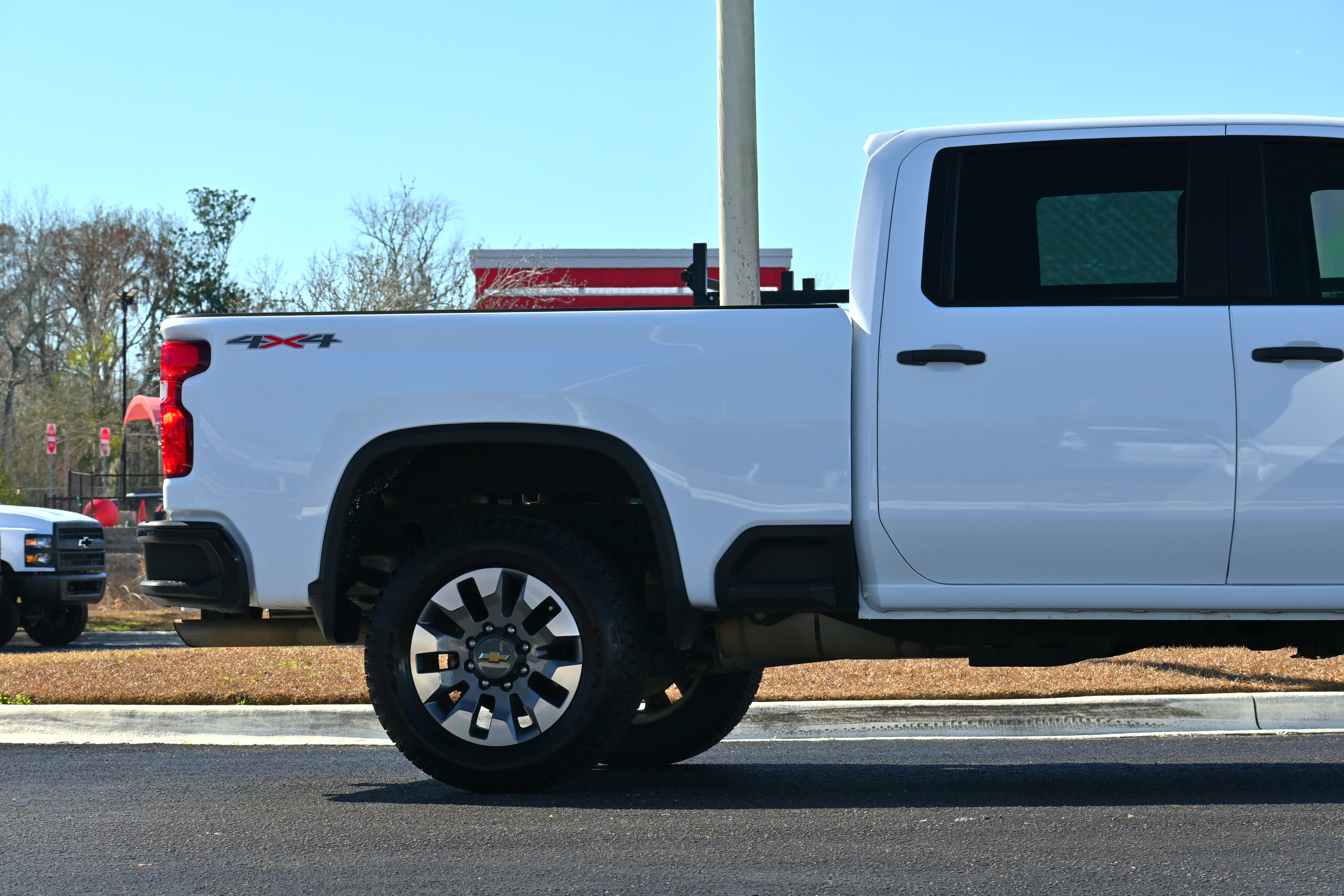 Used 2022 Chevrolet Silverado 2500 Custom w/ Custom Convenience Package image 5