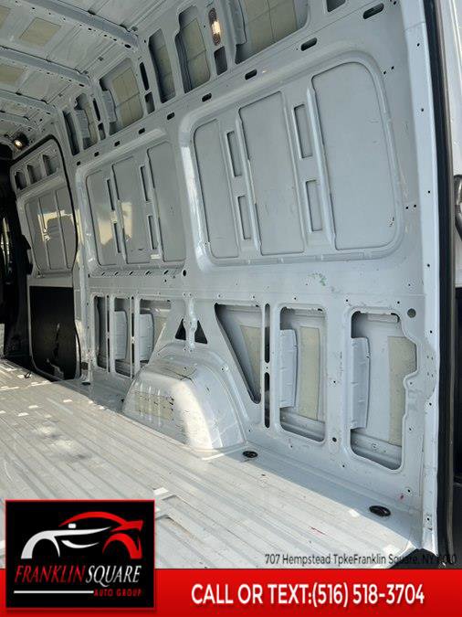 Used 2023 Mercedes-Benz Sprinter 2500 w/ Acoustic Package image 64