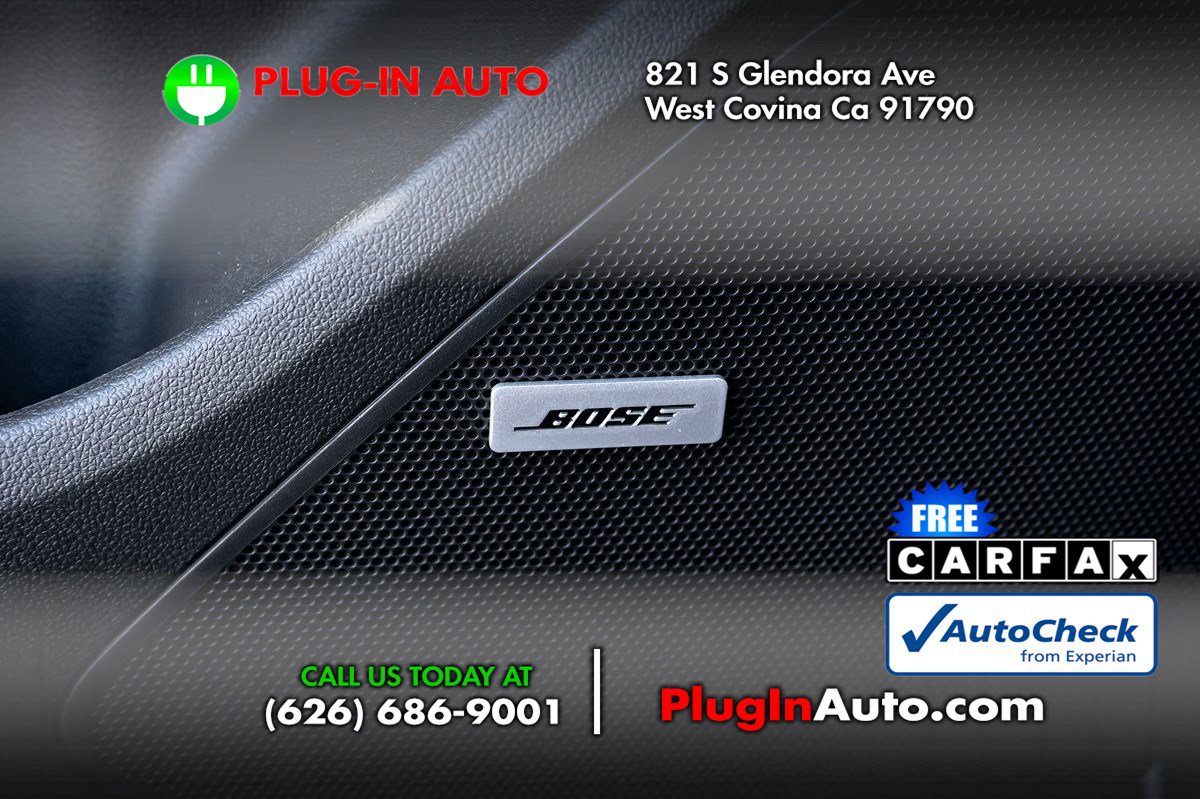 Used 2022 Chevrolet Bolt EUV Premier w/ Sun & Sound Package image 22