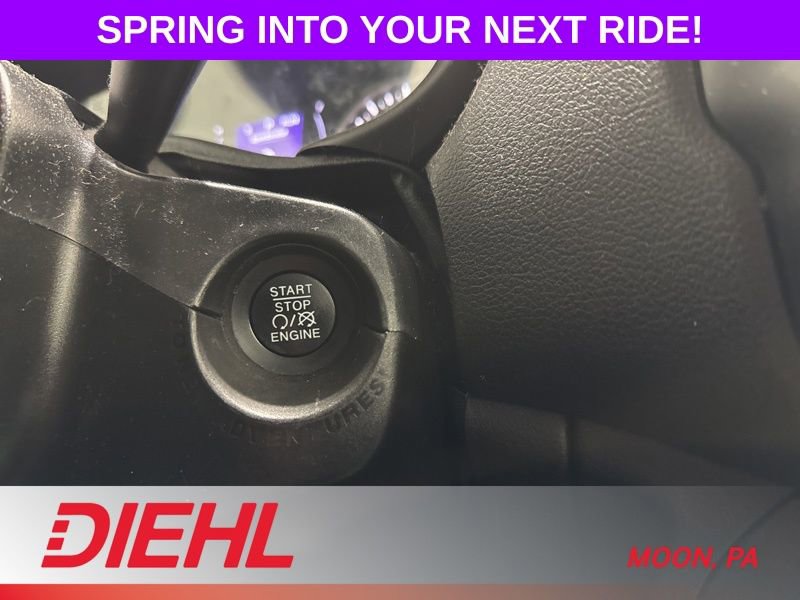 Used 2018 Jeep Renegade Latitude w/ Cold Weather Group AWD/4WD image 24