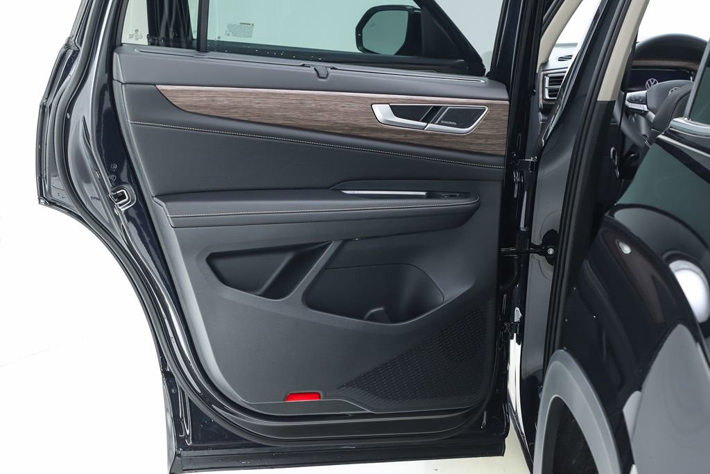 New 2026 Volkswagen Atlas SEL Premium R-Line image 55