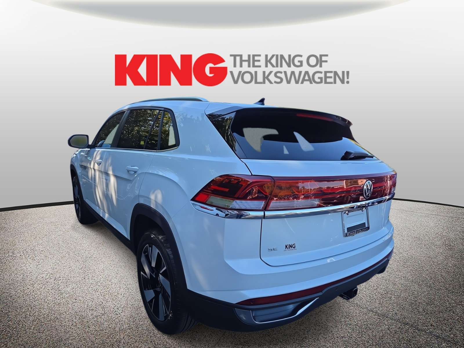New 2026 Volkswagen Atlas Cross Sport SE image 5