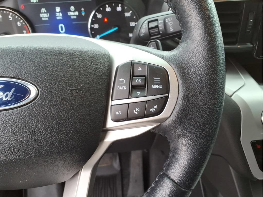 Used 2021 Ford Explorer XLT w/ Equipment Group 202A AWD/4WD image 20