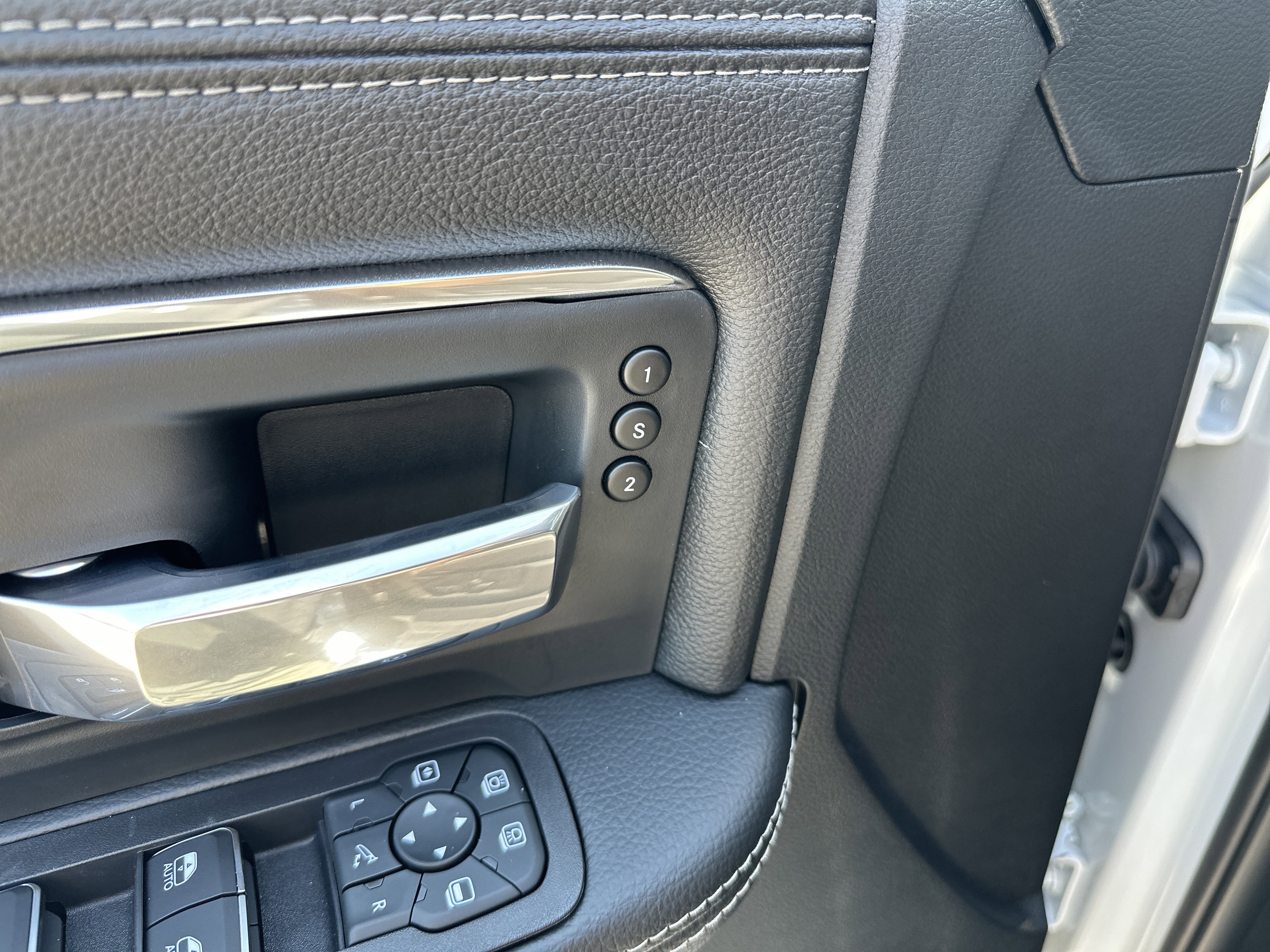 New 2026 RAM 2500 Laramie image 12
