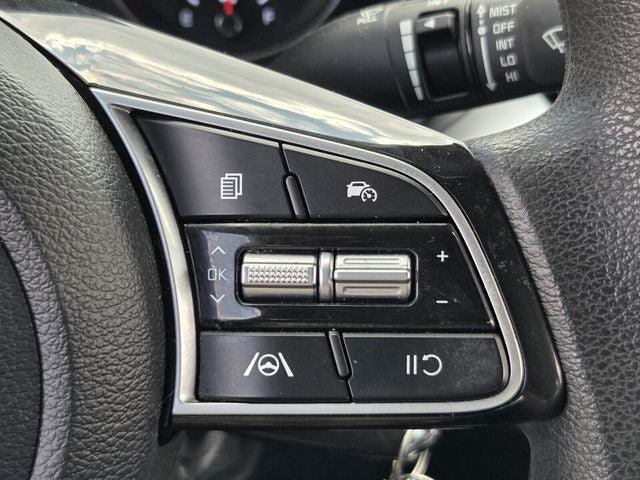 Used 2024 Kia Forte LXS FWD image 30