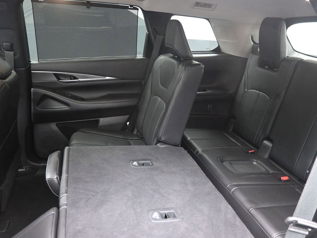 Used 2022 INFINITI QX60 Luxe w/ Cargo Package FWD image 22