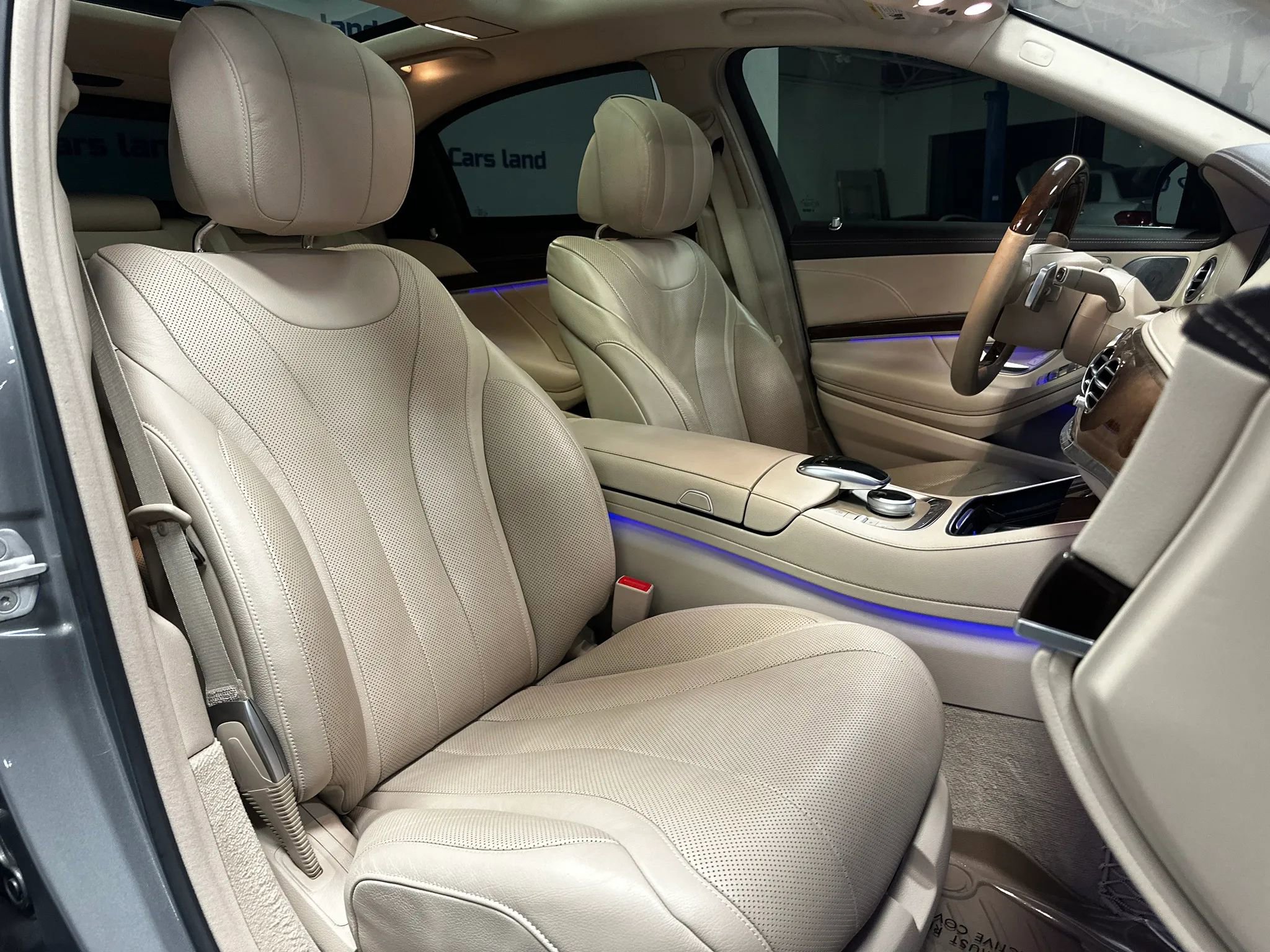 Used 2015 Mercedes-Benz S 550 4MATIC Sedan image 24