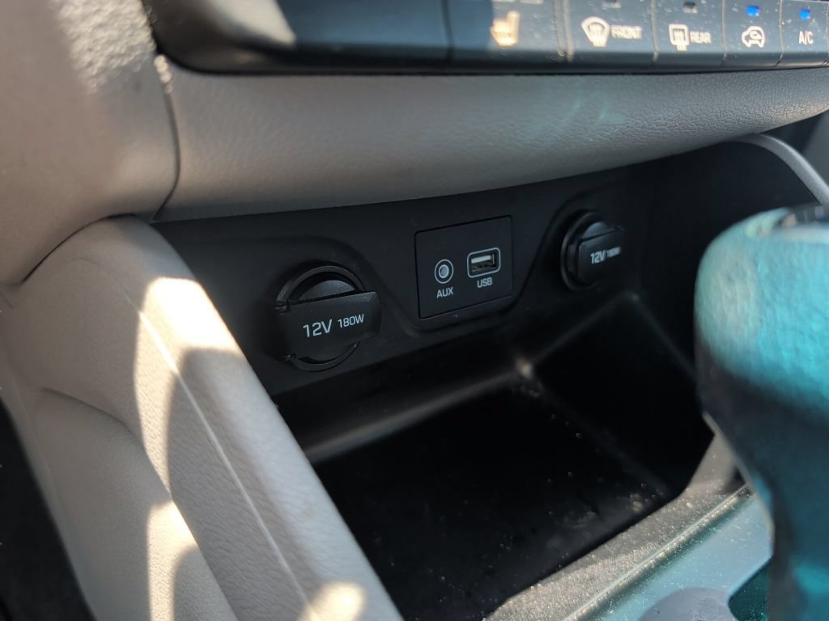 Used 2020 Hyundai Tucson Value FWD image 24