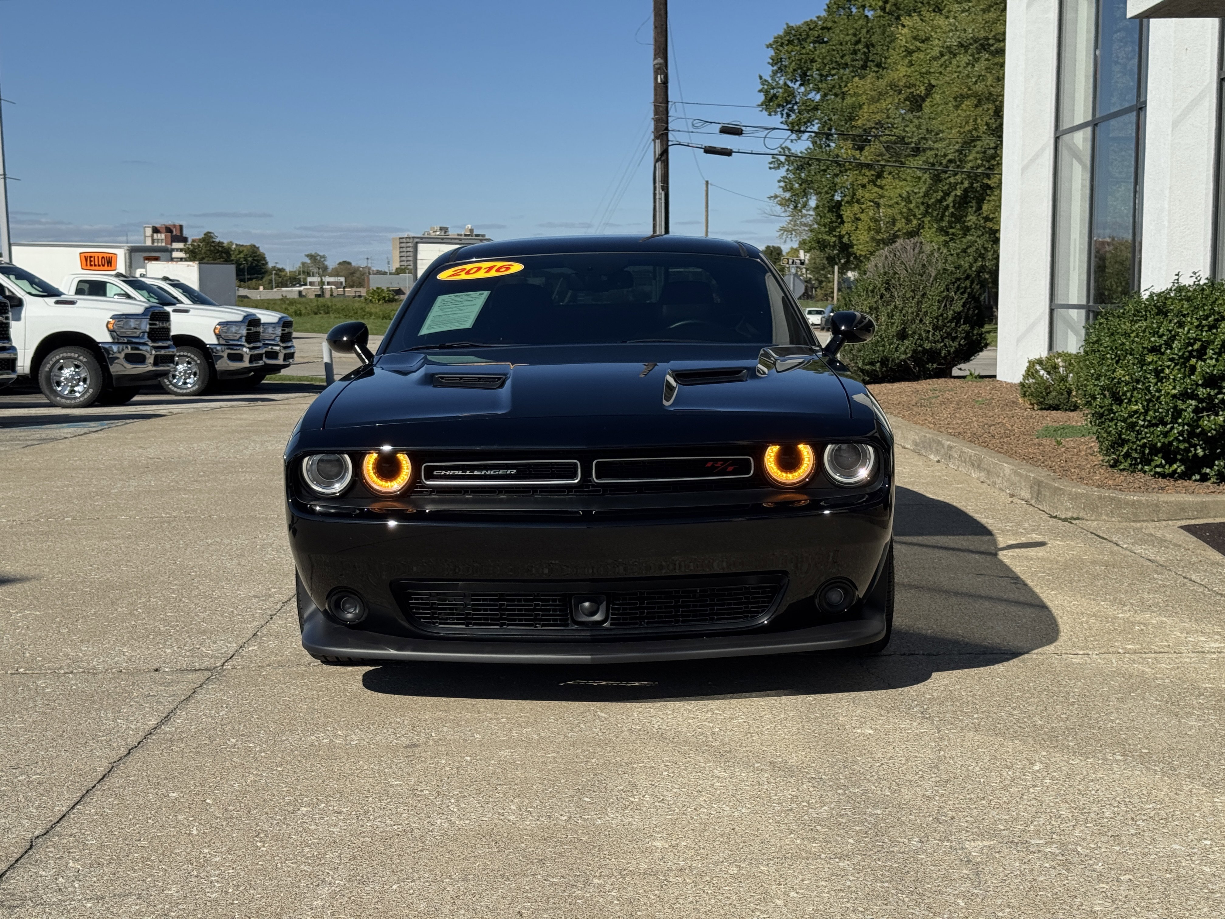 Used 2016 Dodge Challenger R/T Scat Pack w/ Leather Interior Group image 13