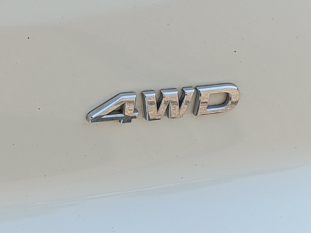 Used 2025 Nissan Pathfinder SV AWD/4WD image 44