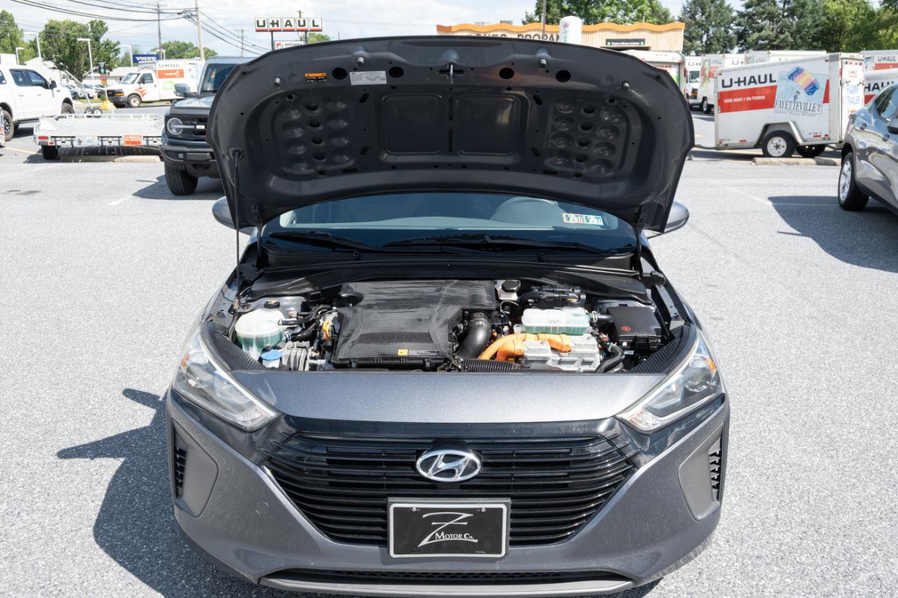 Used 2018 Hyundai Ioniq Blue FWD image 39